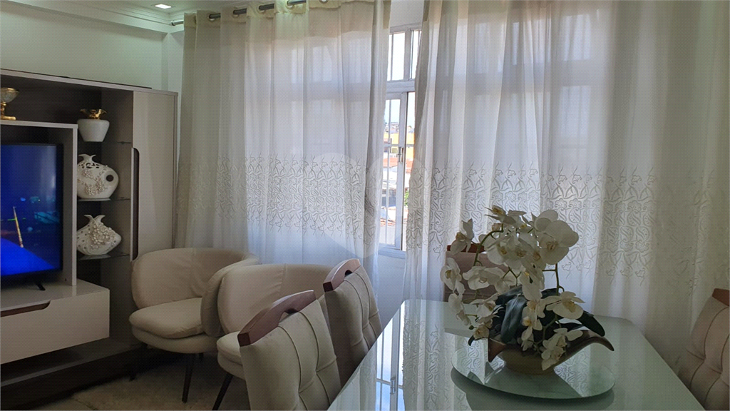 APARTAMENTO em VILA MEDEIROS