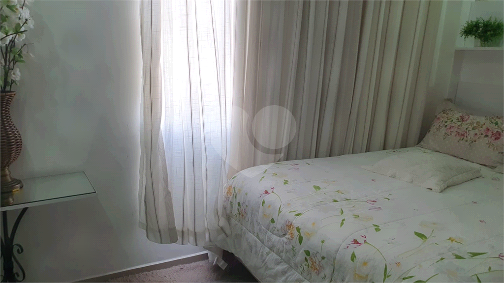 APARTAMENTO em VILA MEDEIROS