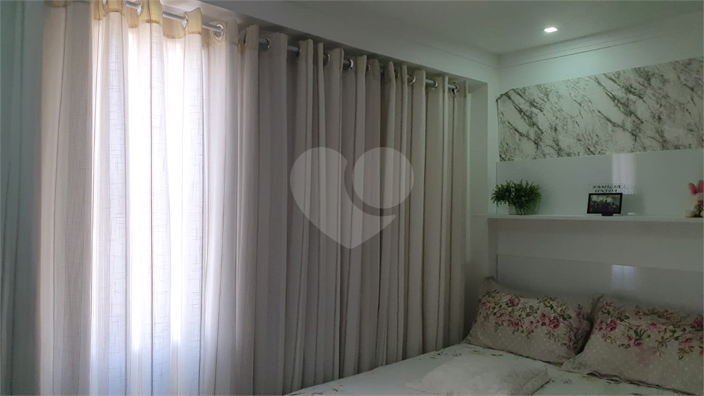 APARTAMENTO em VILA MEDEIROS