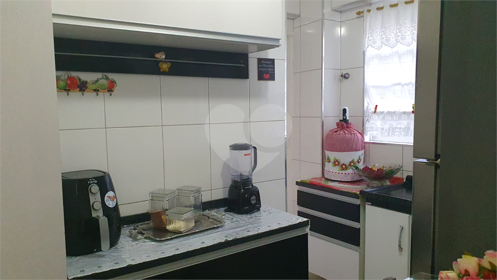 APARTAMENTO em VILA MEDEIROS