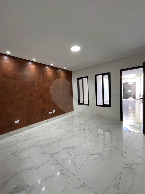 TERENO PARA CONSTRUÇÃO DE CONDOMÍNIO - PARADA INGLESA - 166,70M²