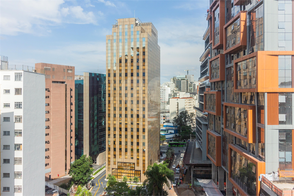 STUDIO COM 44M2 À VENDA COM 1 SUÍTE - MOBILIADO NO ITAIM