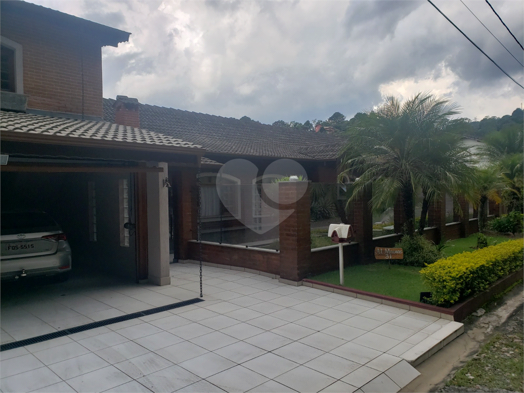 Casa de Condomínio à venda com 3 quartos, 232m² - Foto 30