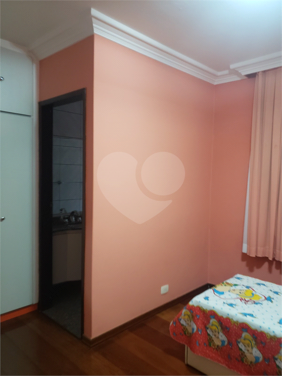 Casa de Condomínio à venda com 3 quartos, 232m² - Foto 18