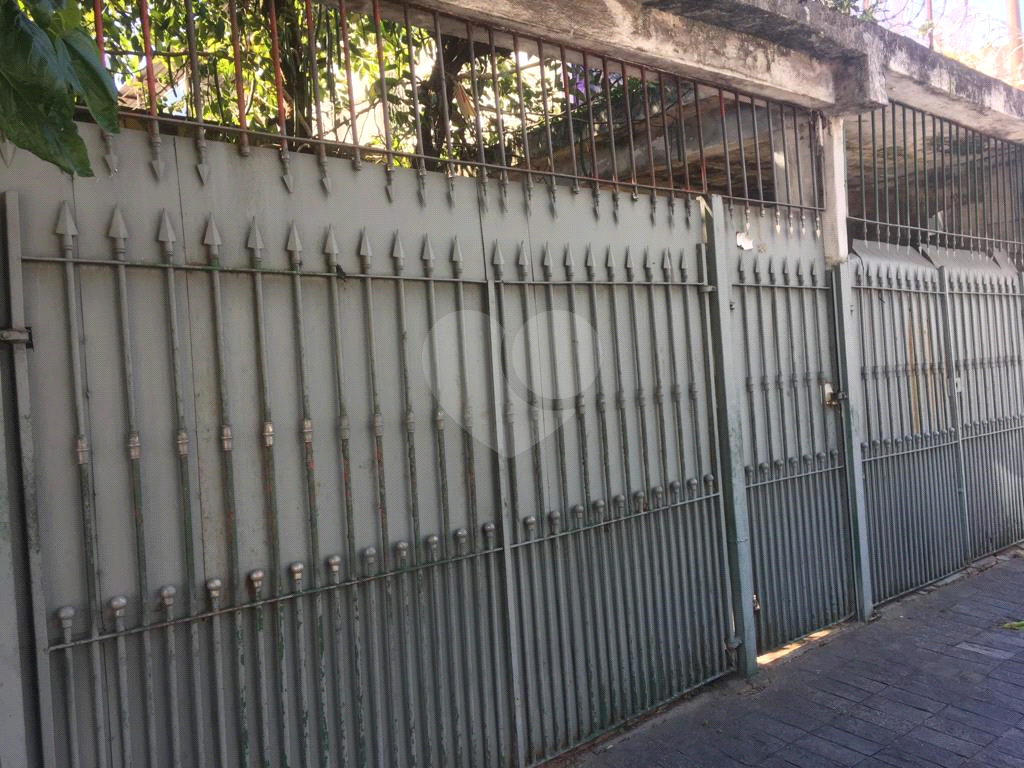 TERRENO /  CASA ANTIGA