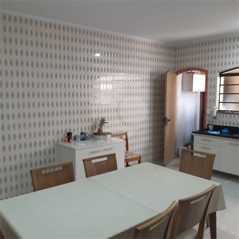 Sobrado à venda com 3 quartos, 242m² - Foto 12