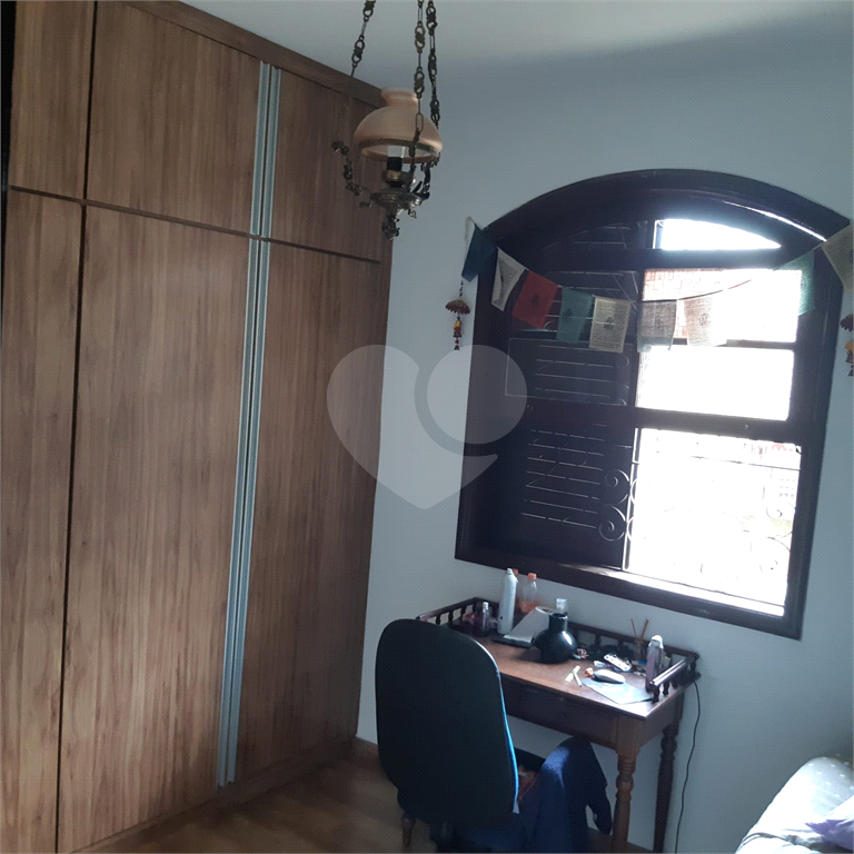 Sobrado à venda com 3 quartos, 242m² - Foto 22