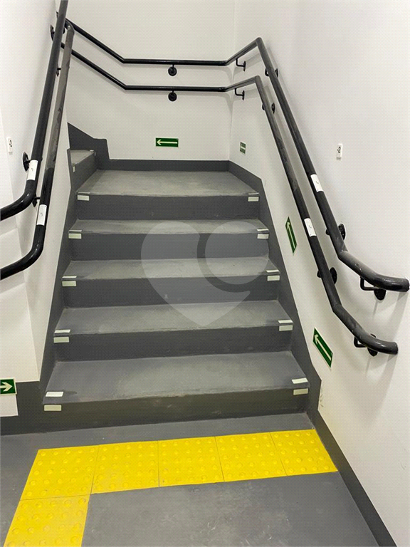 APARTAMENTO em TREMEMBÉ