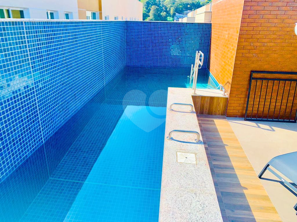 APARTAMENTO em TREMEMBÉ