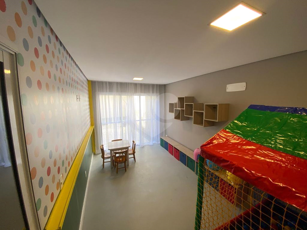 APARTAMENTO em TREMEMBÉ
