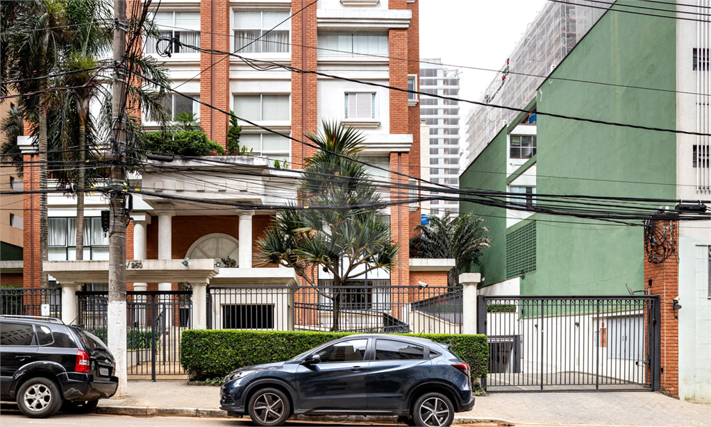 Apartamento para venda ou locação em Pinheiros 