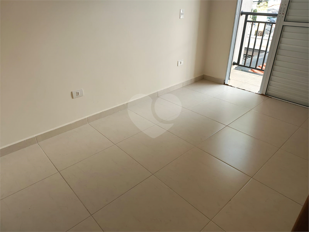 SOBRADO NOVO À VENDA - OPORTUNIDADE