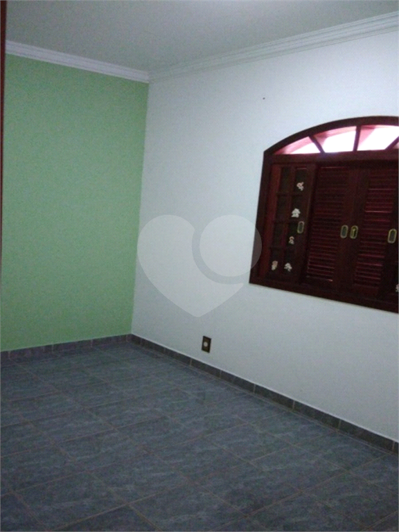 Casa à venda com 3 quartos, 135m² - Foto 7