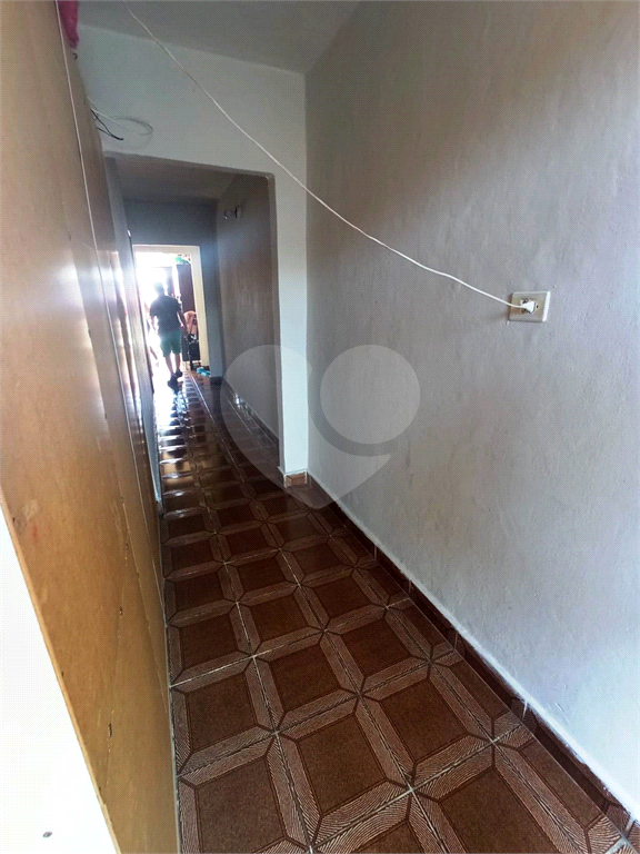 Casa No Jardim Brasil com 04 Dormitórios por R$ 320,000,00