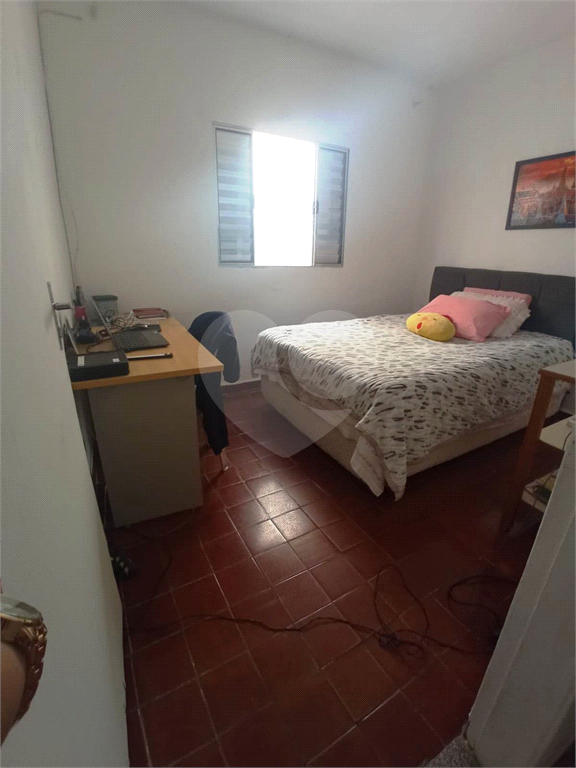 Casa No Jardim Brasil com 04 Dormitórios por R$ 320,000,00