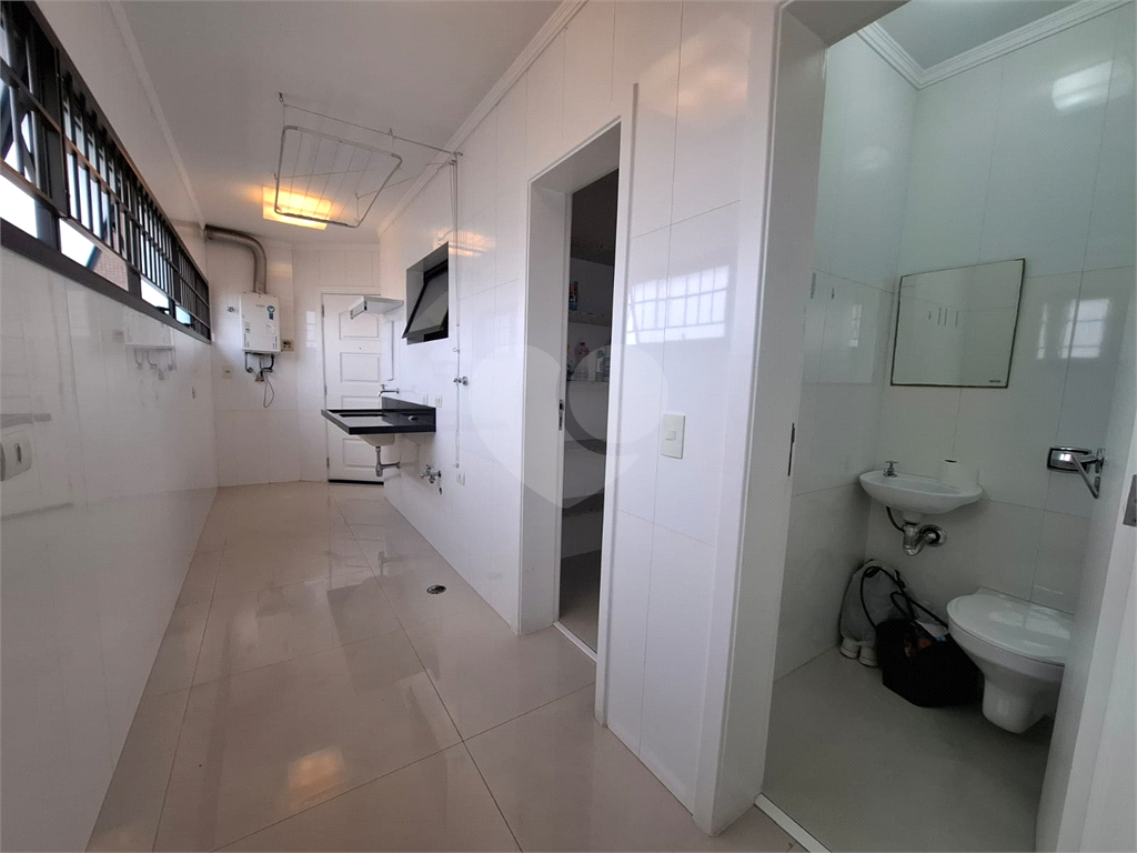 Apartamento à venda com 3 quartos, 143m² - Foto 5