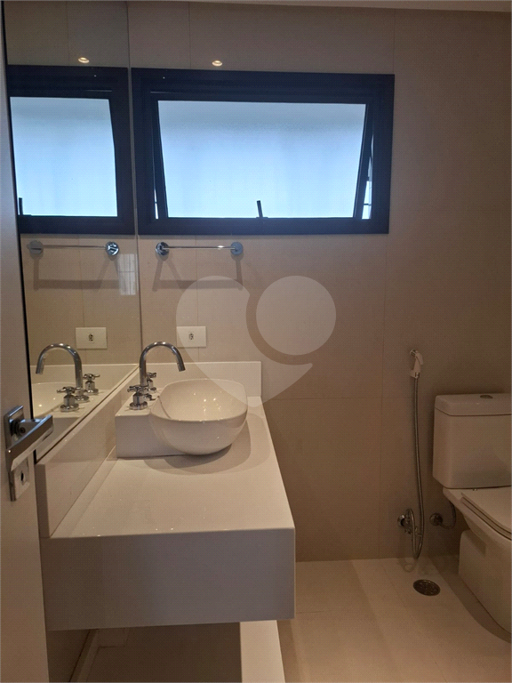 Apartamento à venda com 3 quartos, 143m² - Foto 16