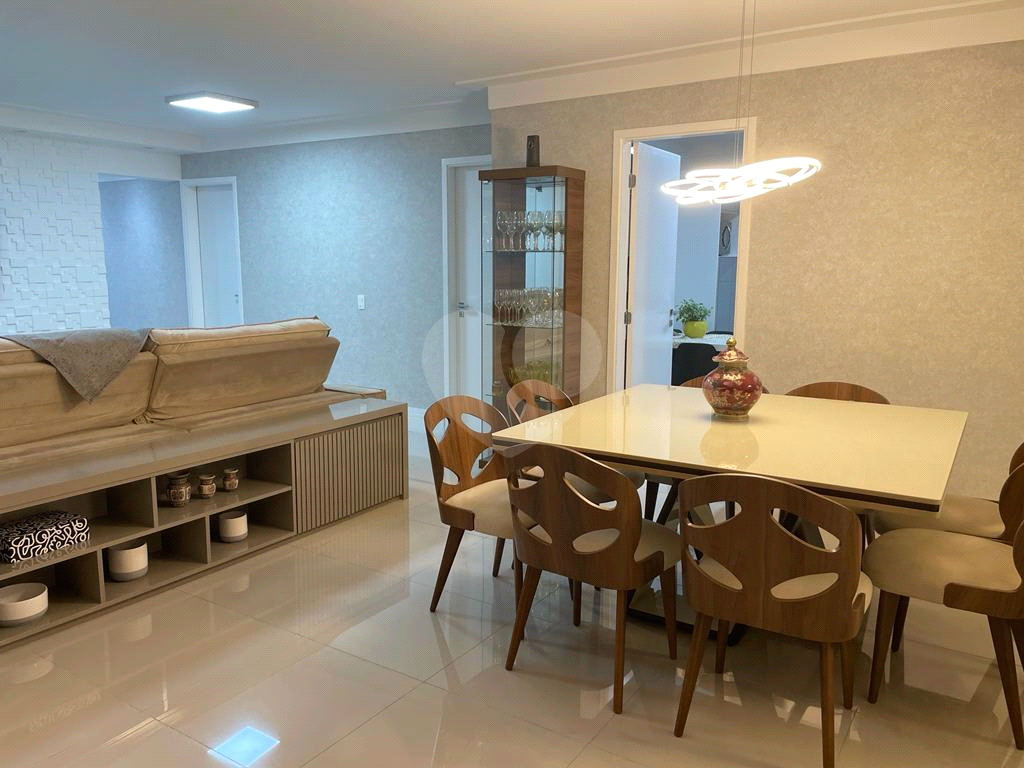 Apartamento com varanda gourmet à venda no Centro de Santo André-SP