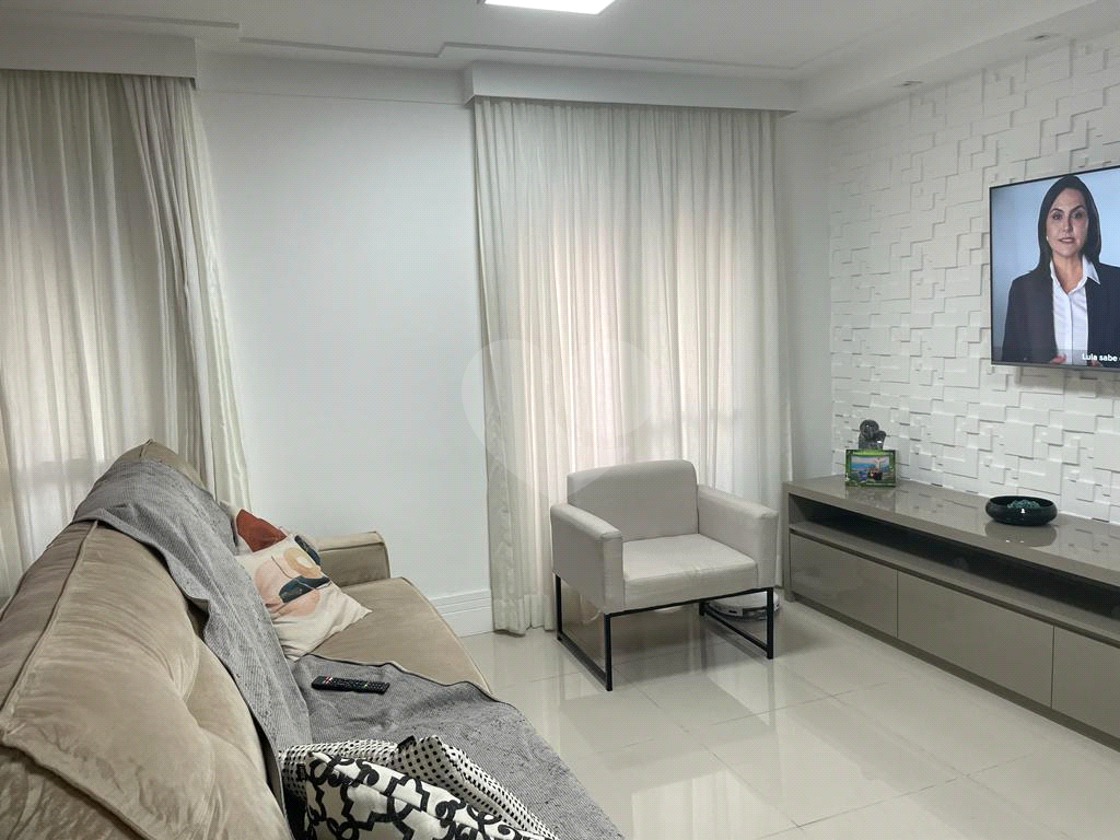 Apartamento com varanda gourmet à venda no Centro de Santo André-SP