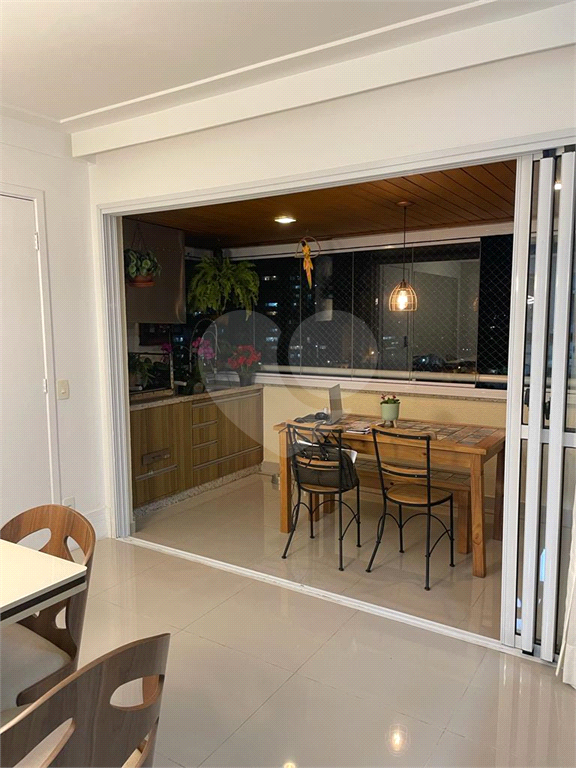 Apartamento com varanda gourmet à venda no Centro de Santo André-SP