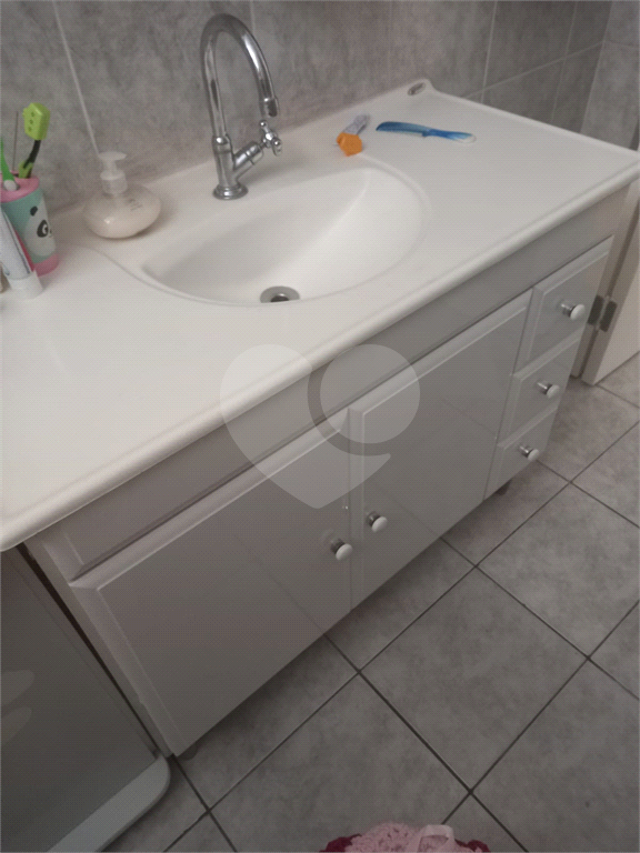 ( Oportunidade )   Lindo apartamento com 03 dormitórios e 01 suíte com planejados .