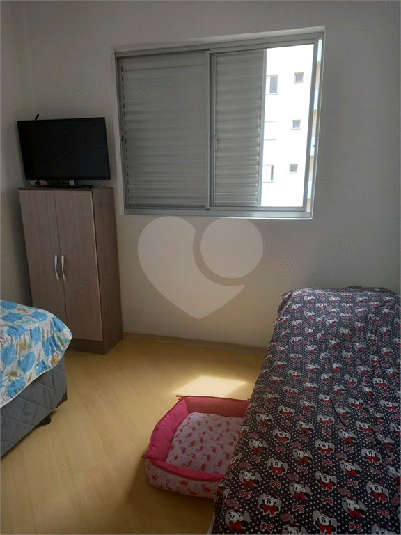 ( Oportunidade )   Lindo apartamento com 03 dormitórios e 01 suíte com planejados .