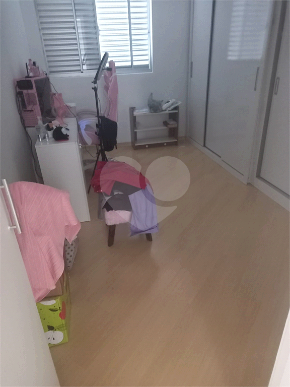 ( Oportunidade )   Lindo apartamento com 03 dormitórios e 01 suíte com planejados .
