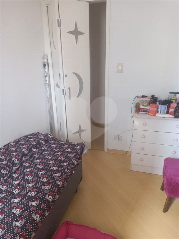 ( Oportunidade )   Lindo apartamento com 03 dormitórios e 01 suíte com planejados .