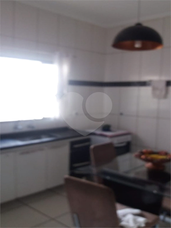 Casa à venda com 2 quartos, 300m² - Foto 29
