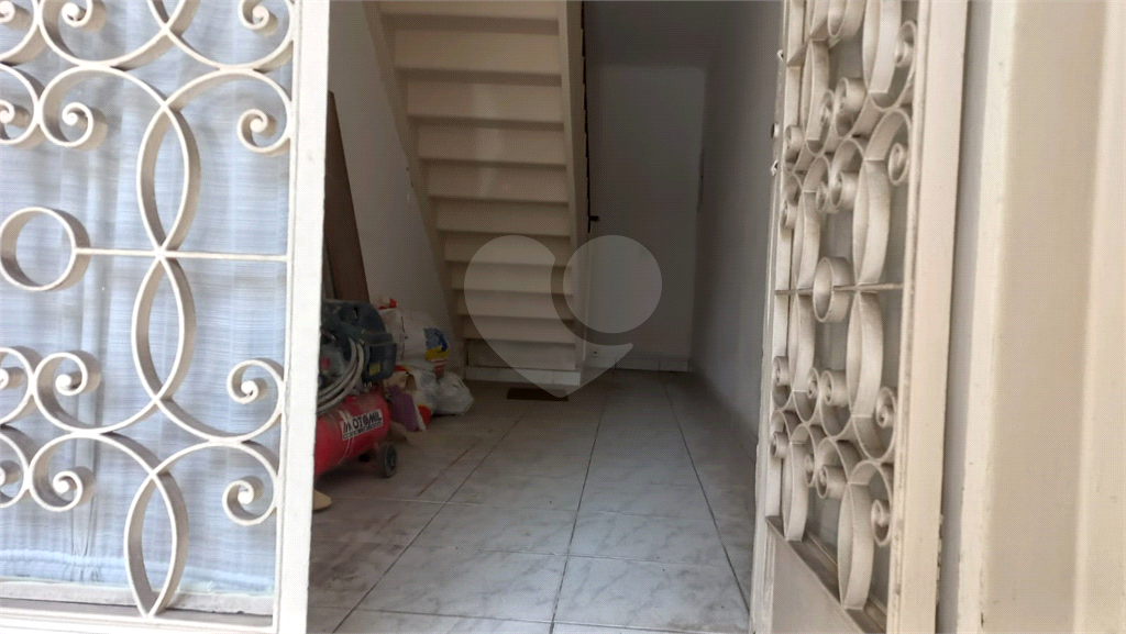 CASA ASSOBRADADA EM SANTANA