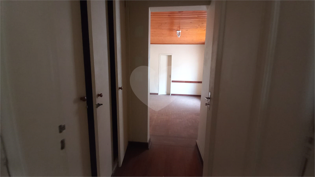 CASA ASSOBRADADA EM SANTANA