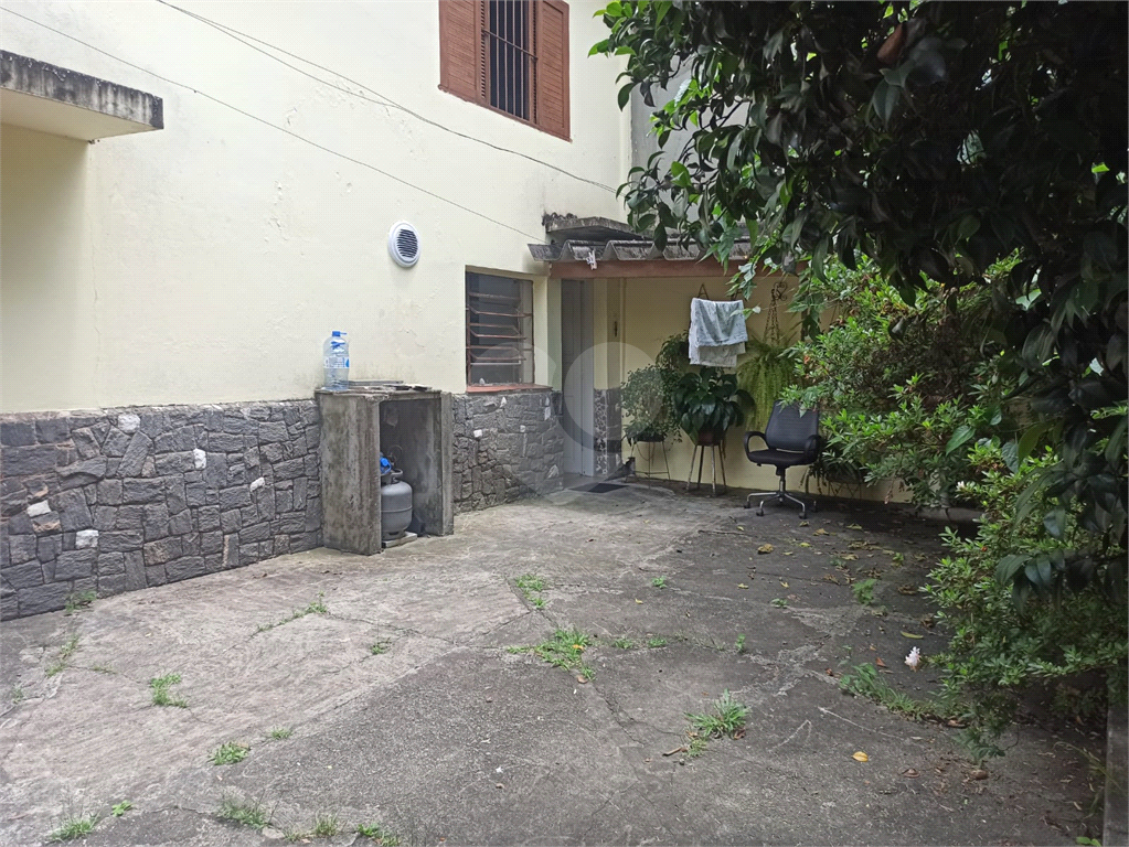 Terreno na Zona Norte, no Bairro Vila Prado, com 540m², Próximo a Avenida Deputado Emilio Carlos
