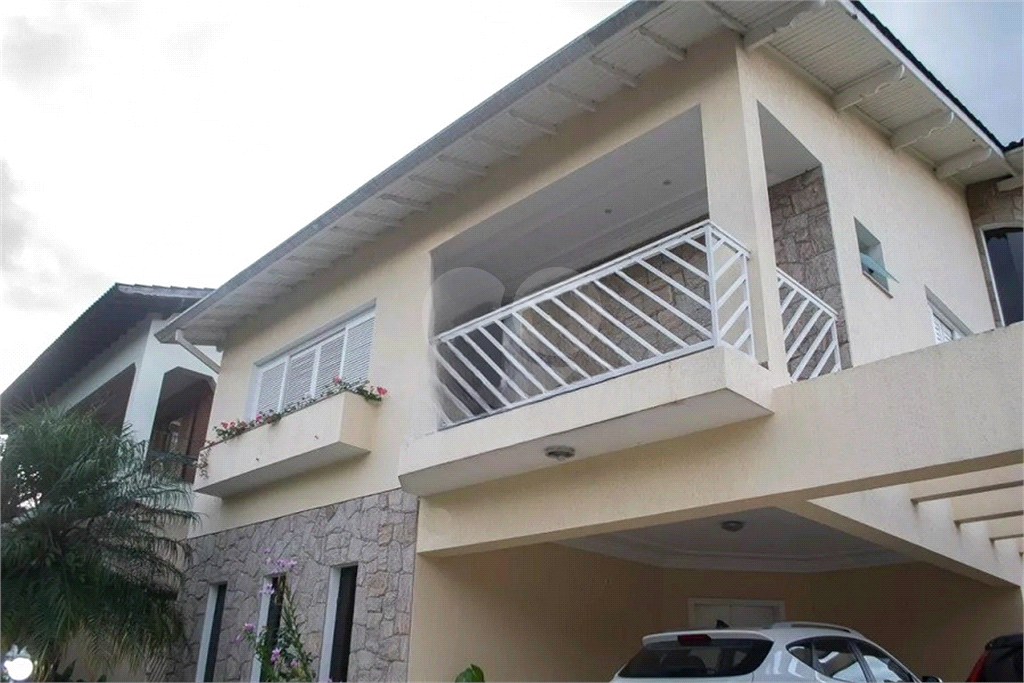 Casa à venda com 365m², 4 quartos e 4 vagas