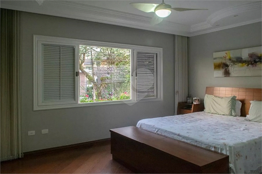 Casa à venda com 365m², 4 quartos e 4 vagas