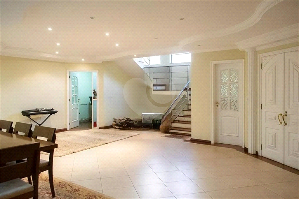 Casa à venda com 365m², 4 quartos e 4 vagas