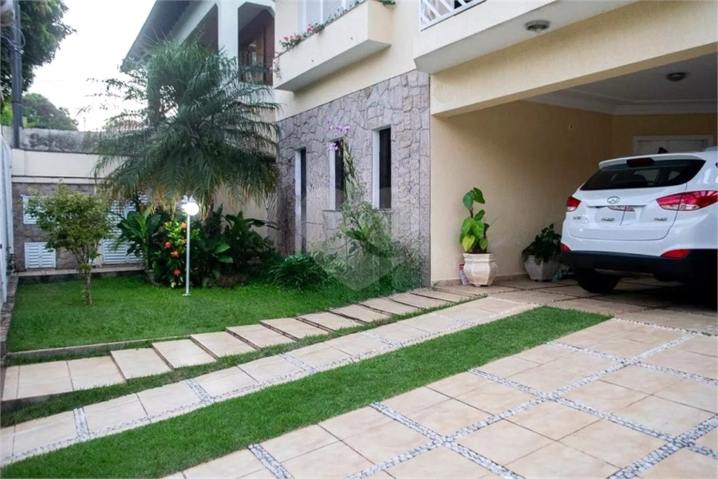 Casa à venda com 365m², 4 quartos e 4 vagas