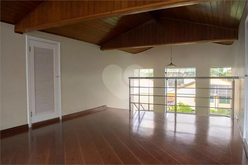 Casa à venda com 365m², 4 quartos e 4 vagas