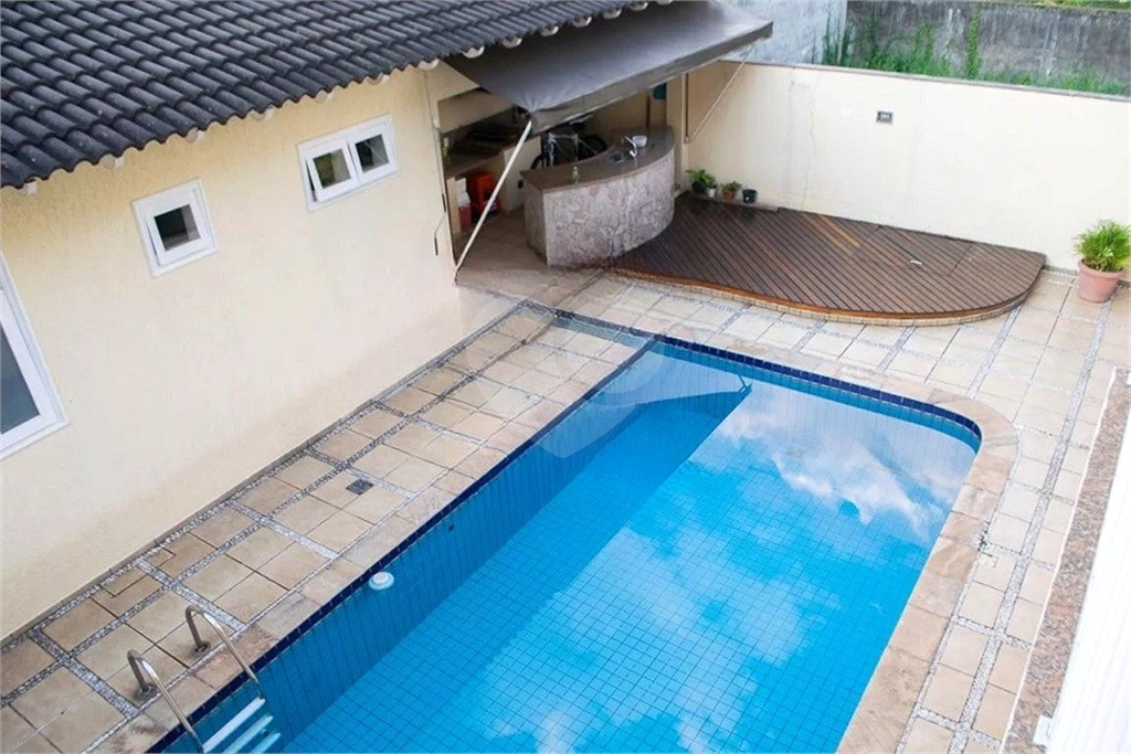 Casa à venda com 365m², 4 quartos e 4 vagas
