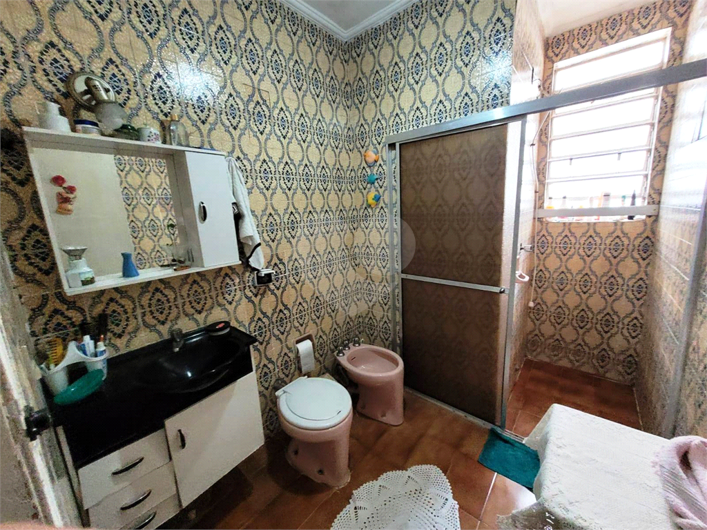 Sobrado Na Vila Galvão com 03 Dormitórios e Edícula  por R$ 549.000,00