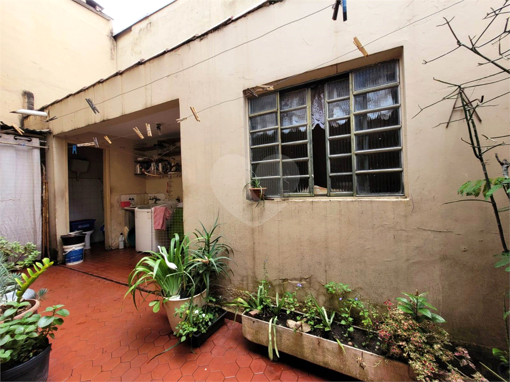 Sobrado Na Vila Galvão com 03 Dormitórios e Edícula  por R$ 549.000,00