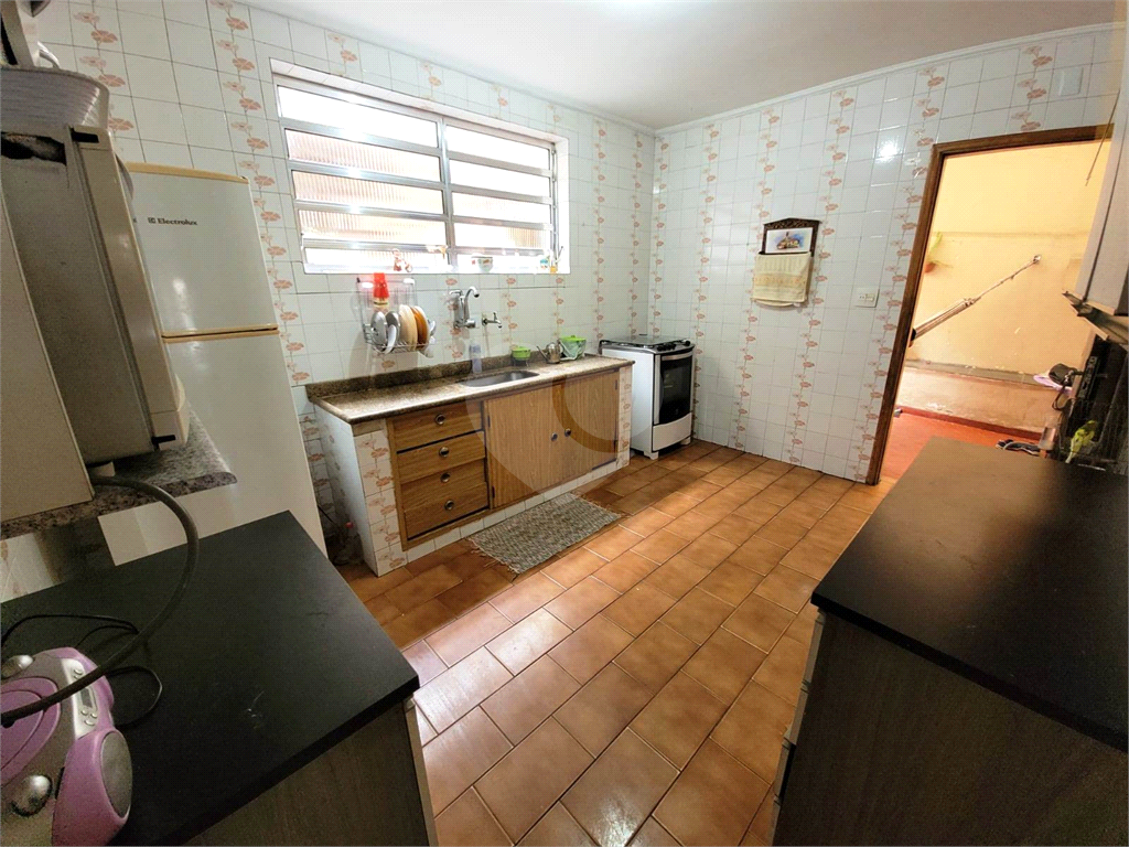 Sobrado Na Vila Galvão com 03 Dormitórios e Edícula  por R$ 549.000,00