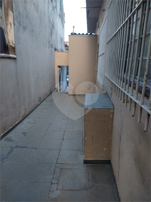 Casa à venda com 2 quartos, 190m² - Foto 15