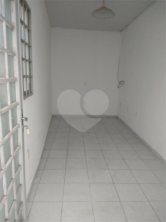Casa à venda com 2 quartos, 190m² - Foto 46