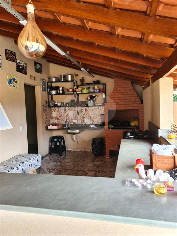 Casa à venda com 4 quartos, 207m² - Foto 15