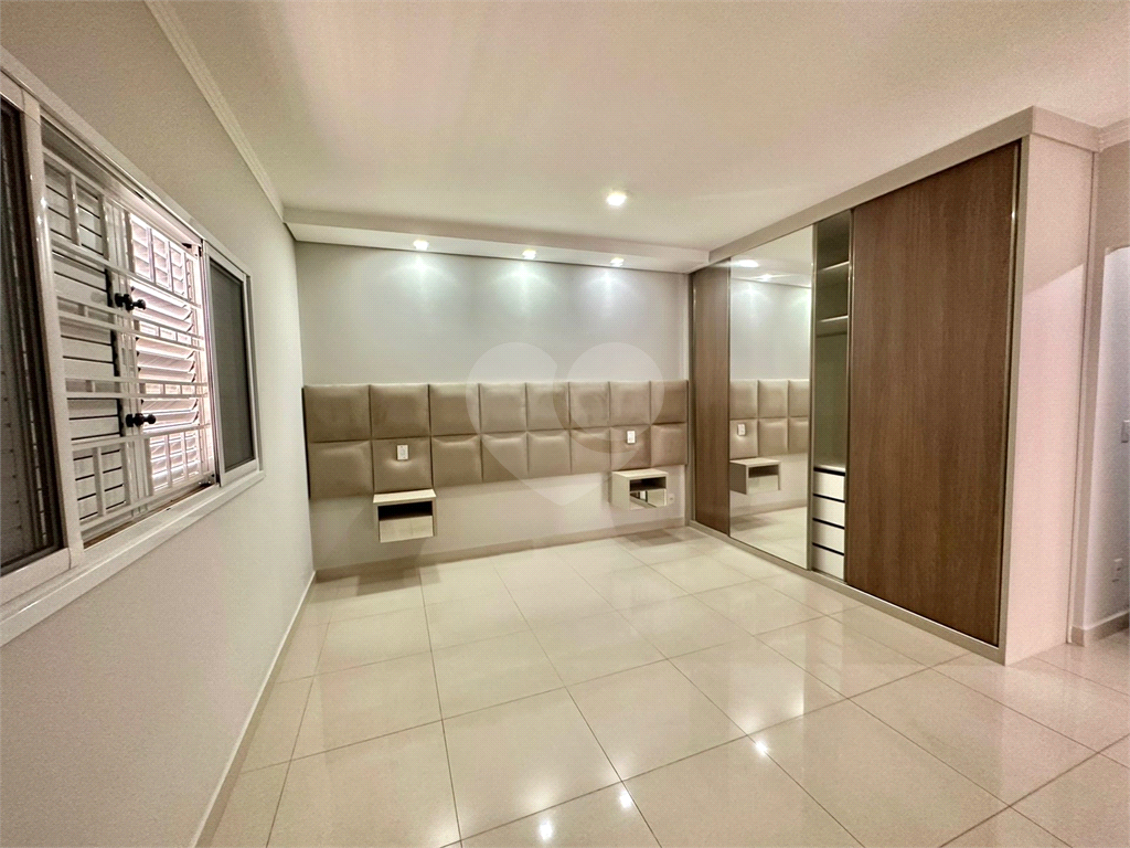 Casa de Condomínio à venda com 3 quartos, 270m² - Foto 17