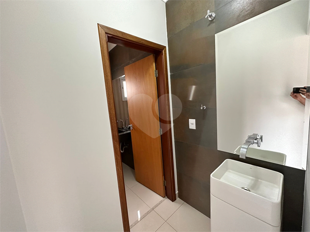 Casa de Condomínio à venda com 3 quartos, 270m² - Foto 9