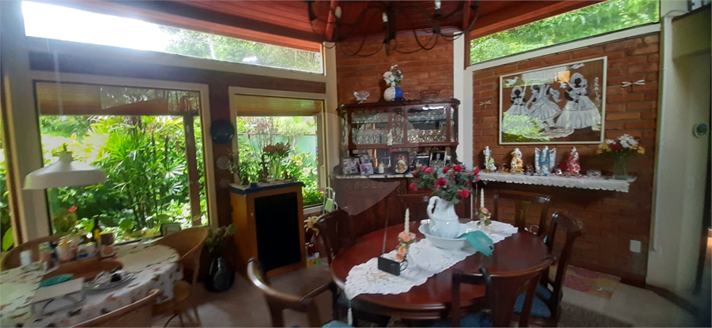 Casa de Condomínio à venda com 5 quartos, 456m² - Foto 31