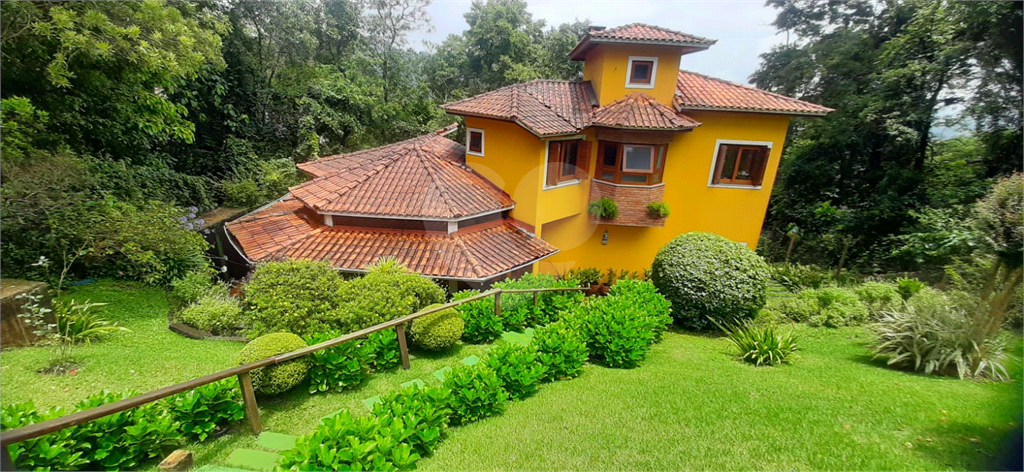 Casa de Condomínio à venda com 5 quartos, 456m² - Foto 2