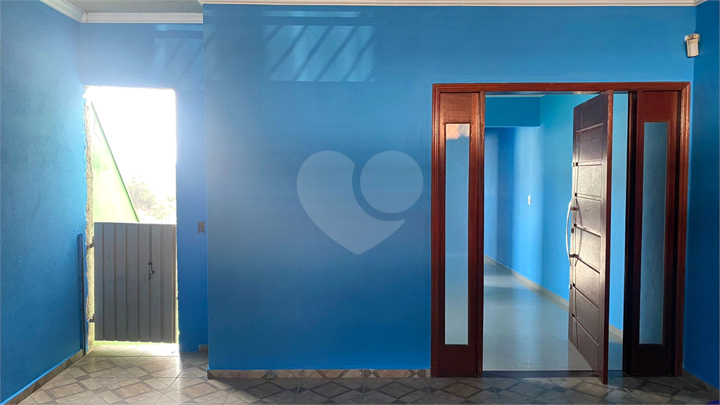 Casa à venda com 3 quartos, 240m² - Foto 17