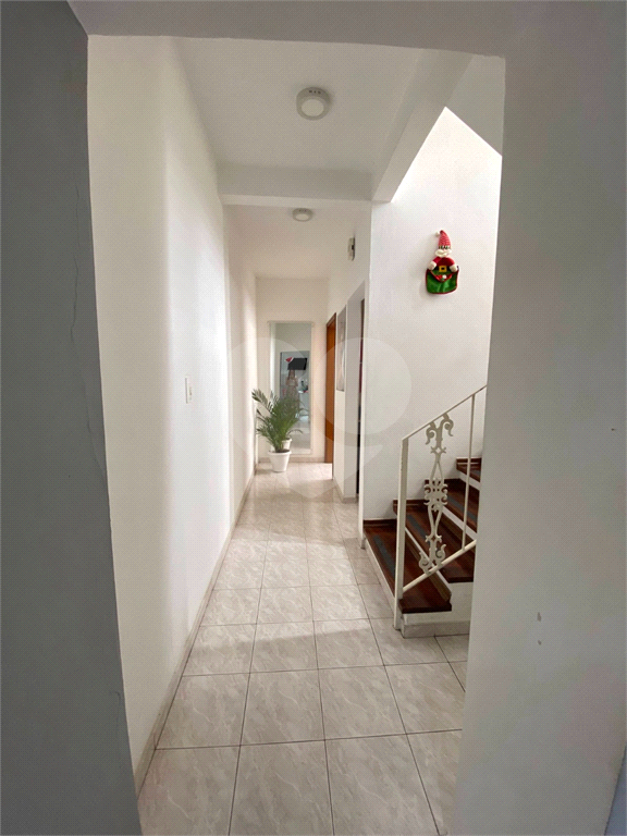 Casa à venda com 2 quartos, 237m² - Foto 4